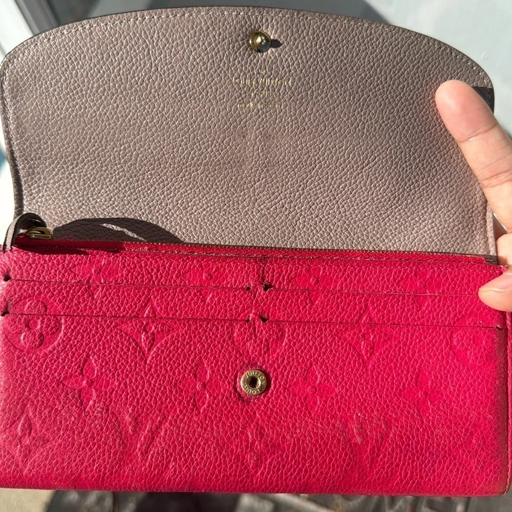 𝅺LOUIS vuitton empriente emilie